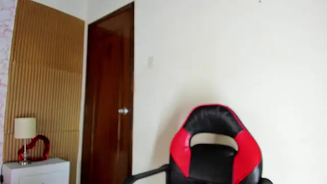 LilihtMature online show from 04-23-26, 05:14