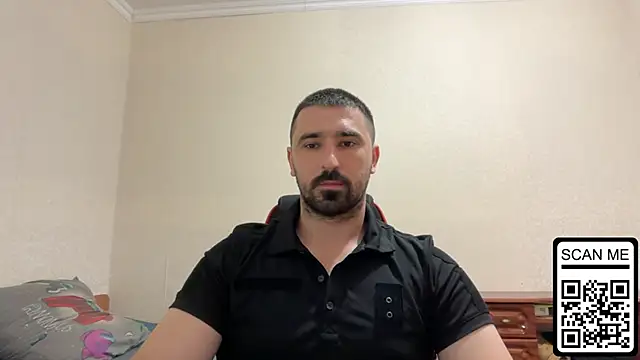 Snapshot of Hard_to_Obey chatting on 06-06-26, 11:37 Hard to Obey online show from 06-06-26, 11:37