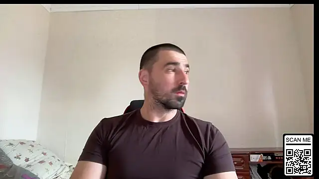 Snapshot of Hard_to_Obey chatting on 07-04-26, 02:32 Hard to Obey online show from 07-04-26, 02:32