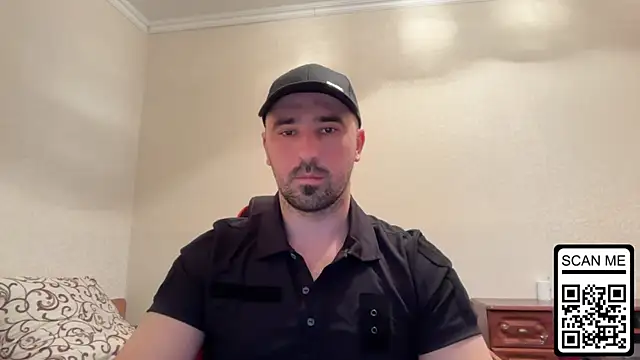Snapshot of Hard_to_Obey chatting on 04-26-26, 11:40 Hard to Obey online show from 04-26-26, 11:40