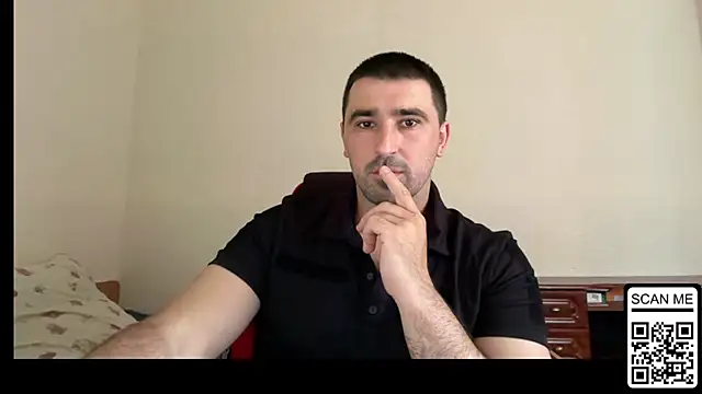 Snapshot of Hard_to_Obey chatting on 06-21-26, 11:38 Hard to Obey online show from 06-21-26, 11:38