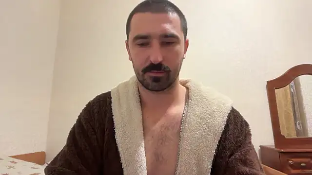 Hard to Obey online show from 11-01-25, 07:41