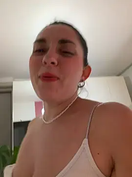 chloedlm5 online show from 06-01-26, 08:52
