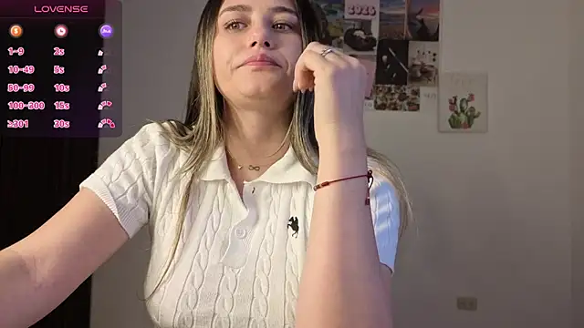 Veronika  Winslow  online show from 03-26-26, 06:33