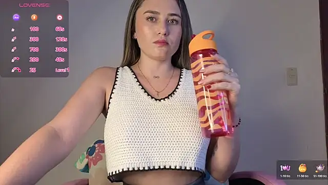 Veronika  Winslow  online show from 11-11-25, 06:52