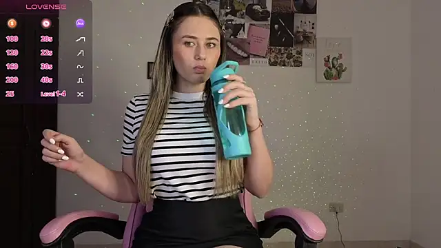 Veronika  Winslow  online show from 02-11-26, 07:41