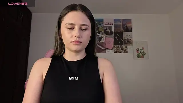 Veronika  Winslow  online show from 03-29-26, 11:23