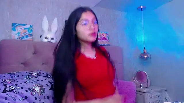 Snapshot of laurenelove chatting on 11-08-25, 03:43 laurenelove online show from 11-08-25, 03:43