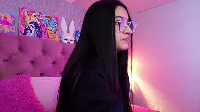 laurenelove online show from 02-23-26, 05:19