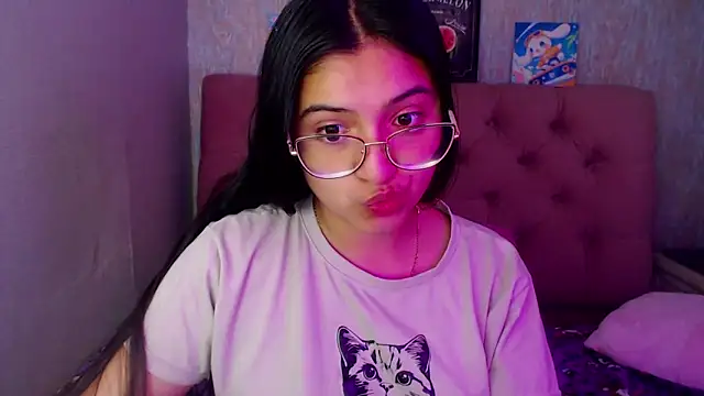 laurenelove online show from 09-14-25, 12:33