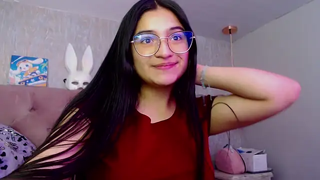 Snapshot of laurenelove chatting on 11-03-25, 03:34 laurenelove online show from 11-03-25, 03:34