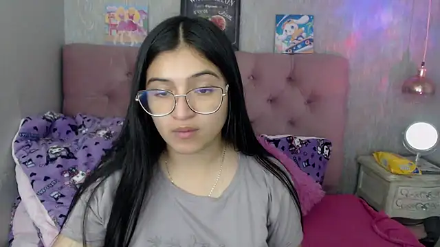 laurenelove online show from 10-13-25, 03:30
