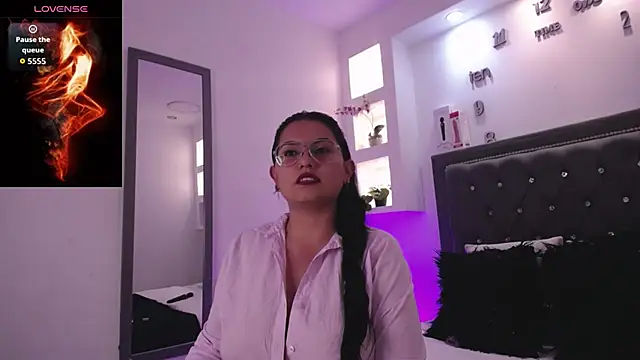 MelissaRhodes online show from 09-26-25, 08:05