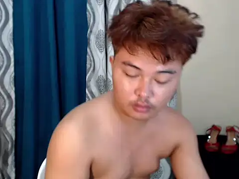 Snapshot of Lustfulljohnx chatting on 05-20-26, 10:51 Lustfulljohnx online show from 05-20-26, 10:51