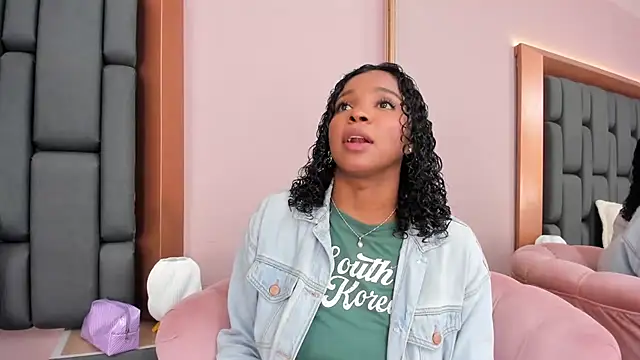 LisaMendez online show from 11-09-25, 04:05