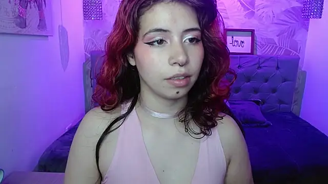 Lily tk online show from 09-26-25, 03:13