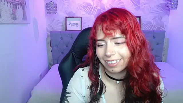 Lily tk online show from 10-28-25, 03:07