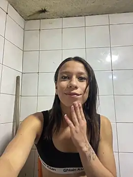 Snapshot of Tania_Gate chatting on 05-16-26, 11:59 Tania Gate online show from 05-16-26, 11:59
