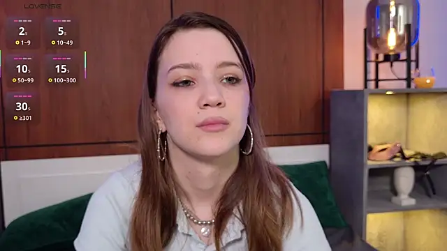 Snapshot of Alison_kisss chatting on 06-22-26, 05:21 Alison kisss online show from 06-22-26, 05:21