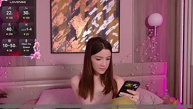 Alison kisss online show from 03-15-26, 04:25