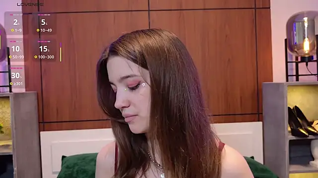 Snapshot of Alison_kisss chatting on 06-16-26, 03:45 Alison kisss online show from 06-16-26, 03:45