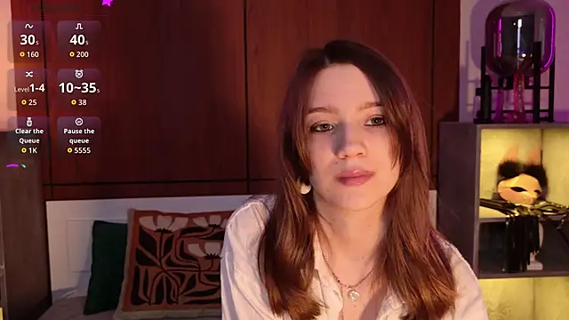 Snapshot of Alison_kisss chatting on 05-04-26, 04:43 Alison kisss online show from 05-04-26, 04:43