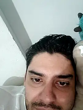 fromero27 online show from 01-08-26, 04:40