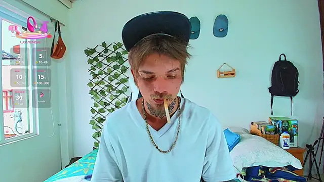 Snapshot of Gold_Loyal77 chatting on 02-07-26, 06:05 Gold Loyal77 online show from 02-07-26, 06:05