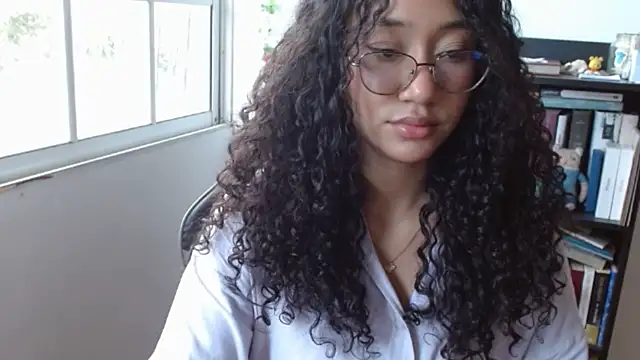 clitia xx online show from 02-05-26, 07:53