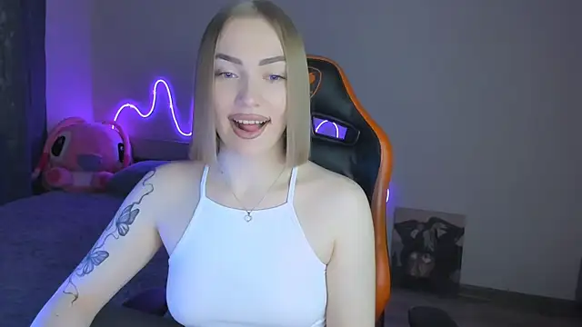 LaraKrein lk online show from 01-13-26, 11:36