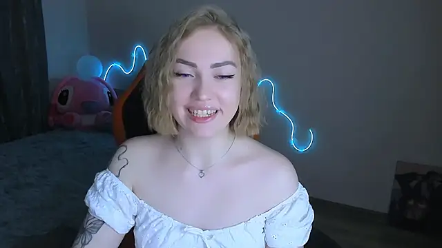 LaraKrein lk online show from 03-06-26, 06:14