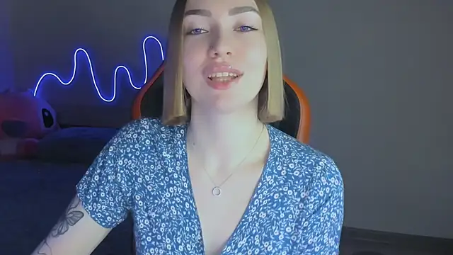 LaraKrein lk online show from 11-29-25, 02:50