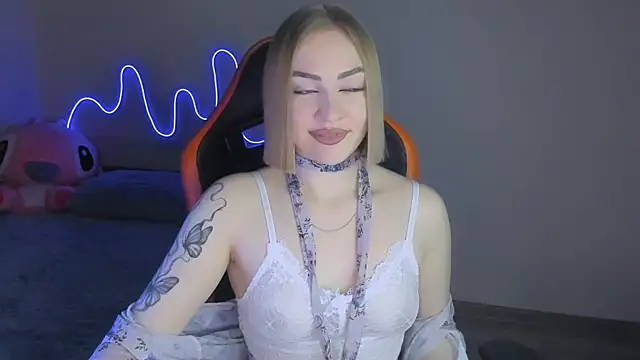 LaraKrein lk online show from 11-27-25, 04:29