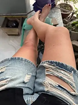 sharon-Hanna online show from 02-16-26, 10:58