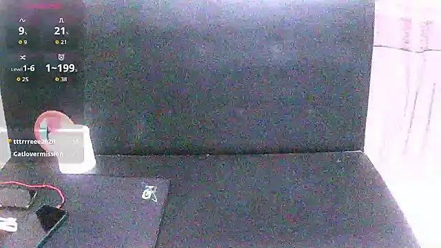 Snapshot of Owe_chan chatting on 05-23-26, 09:25 Owe chan online show from 05-23-26, 09:25