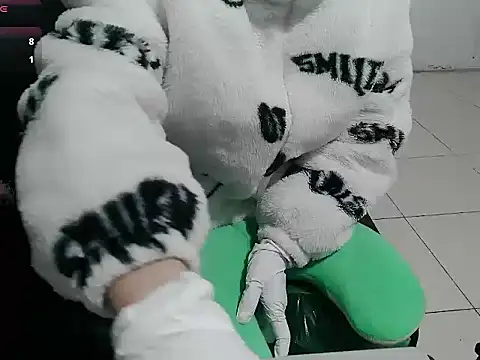 Owe chan online show from 01-06-26, 11:53