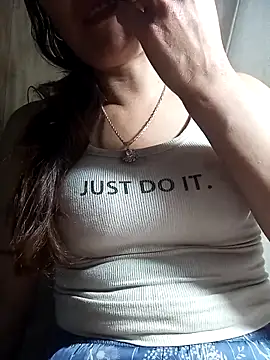 Bianly online show from 04-20-26, 01:13