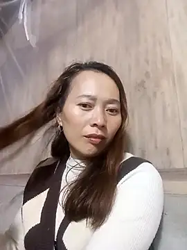 Bianly online show from 10-19-25, 03:59