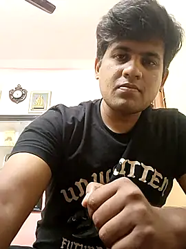 nareshrddd5 online show from 10-08-25, 05:02