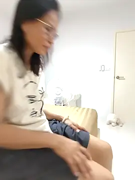 Mama Eva 1 online show from 02-25-26, 12:11