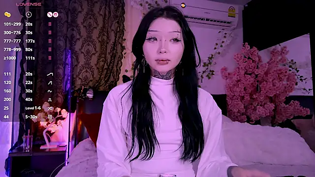 Lein Bone online show from 11-15-25, 12:03