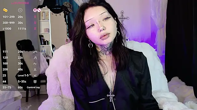 Snapshot of Lein_Bone chatting on 05-28-26, 01:24 Lein Bone online show from 05-28-26, 01:24