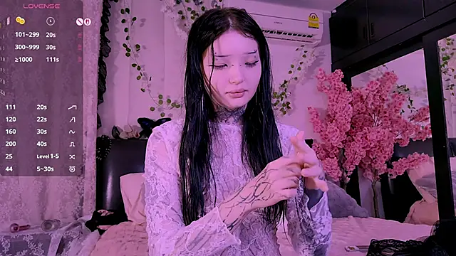 Lein Bone online show from 10-24-25, 12:09