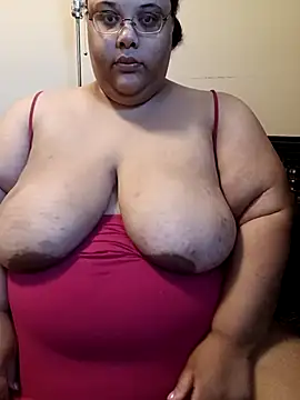 Snapshot of SexyBBW10790 chatting on 09-27-25, 01:17 SexyBBW10790 online show from 09-27-25, 01:17