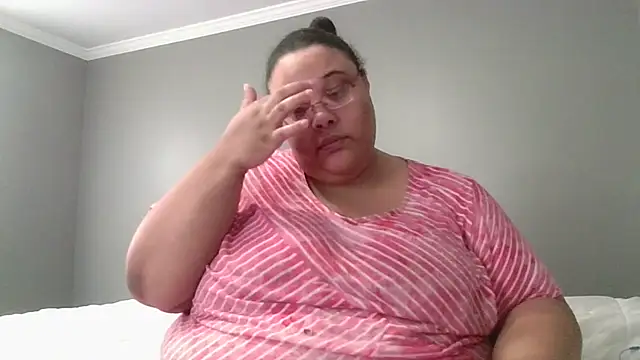 SexyBBW10790 online show from 02-25-26, 03:23