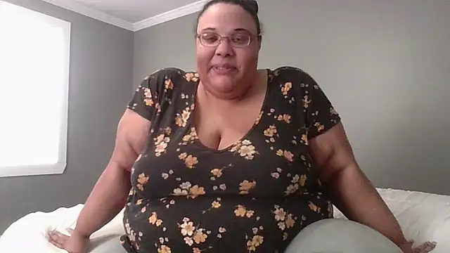 SexyBBW10790 online show from 02-14-26, 03:23