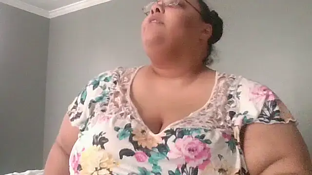 SexyBBW10790 online show from 02-17-26, 06:27