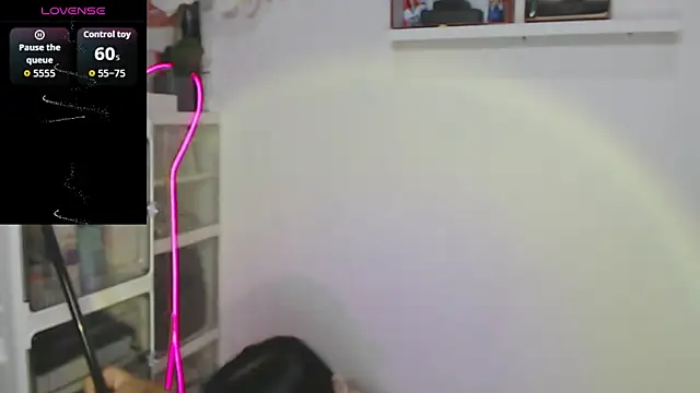 Snapshot of skinny_gracie chatting on 05-07-26, 06:50 skinny gracie online show from 05-07-26, 06:50
