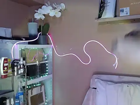 skinny gracie online show from 10-25-25, 03:38