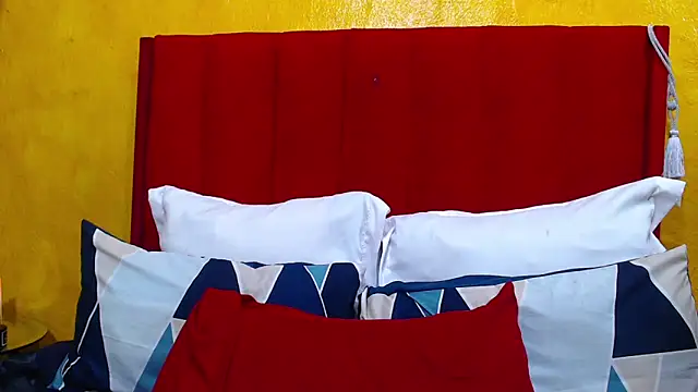 Candycrush2555 online show from 11-28-25, 04:40